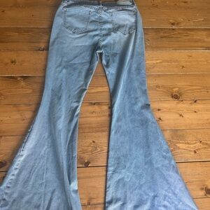 Blue Flare Wide Leg Jeans with Vintage Wash